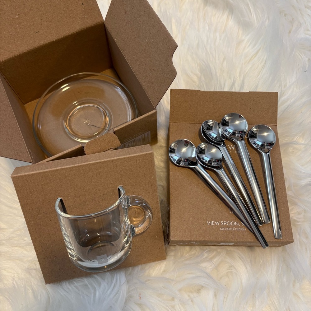 Nespresso Vertuo Espresso Glass Cup and Saucer with 6 Silver Small View Spoons